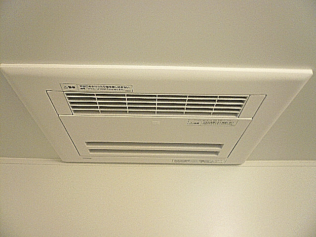 ニュー恵比寿フラワーマンション　浴室換気乾燥機