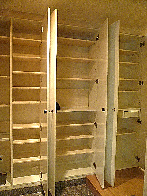 深沢ハウス　玄関収納