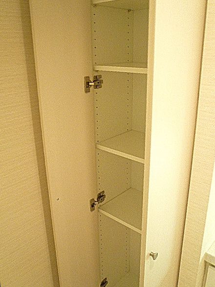 深沢ハウス　リネン庫