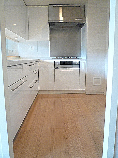 深沢ハウス　キッチン4.3帖