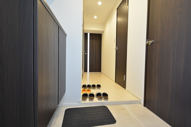 砧スカイハイツ (6)　玄関