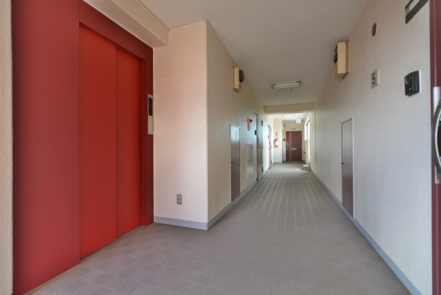 フジタ野沢マンション 玄関