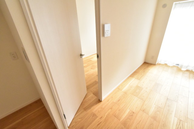 ニュー恵比寿フラワーマンション 洋室1