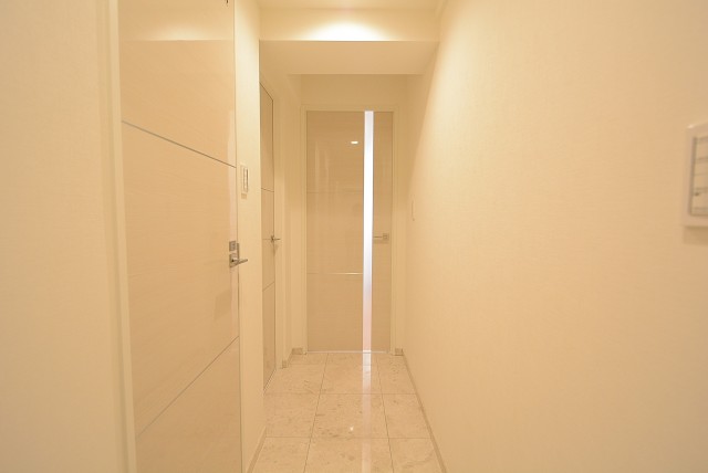 セザール月島 玄関