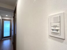 シャトーエスペランス 玄関廊下