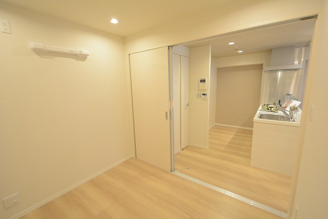 サンヴェール世田谷経堂　洋室