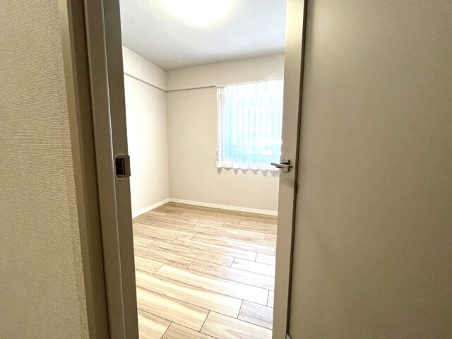 常磐松サマリヤマンション 洋室1