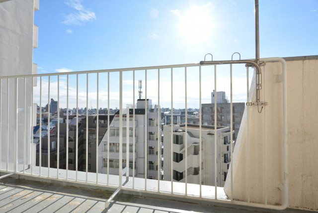 ドルフ目黒 バルコニー