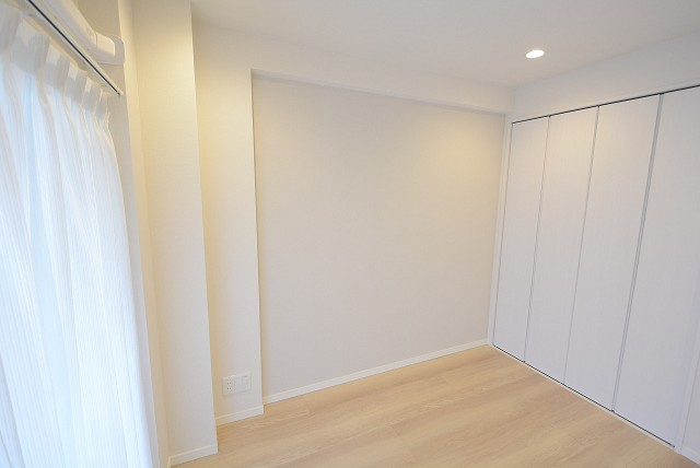 サンヴェール世田谷経堂　洋室