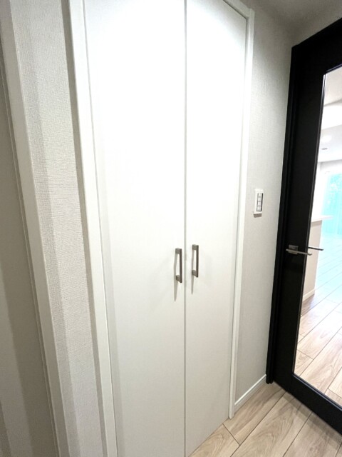 常磐松サマリヤマンション 玄関廊下