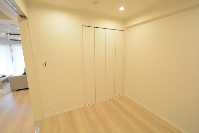 サンヴェール世田谷経堂　洋室