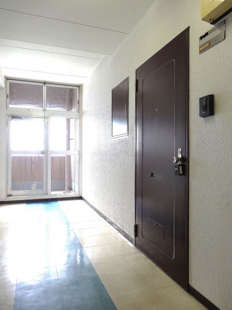 日本橋ニューシティダイヤモンドパレス　玄関前