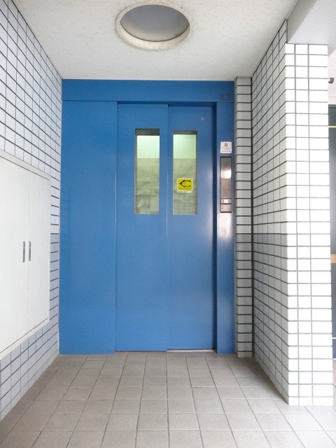 サンセピア幡ヶ谷　エレベーター