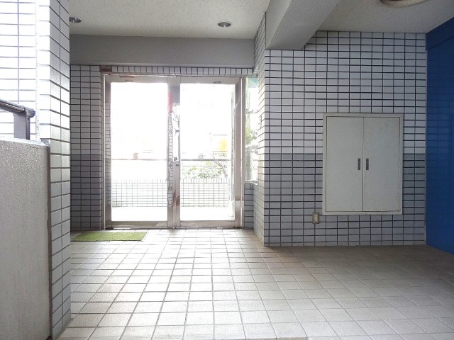 サンセピア幡ヶ谷　エントランスホール