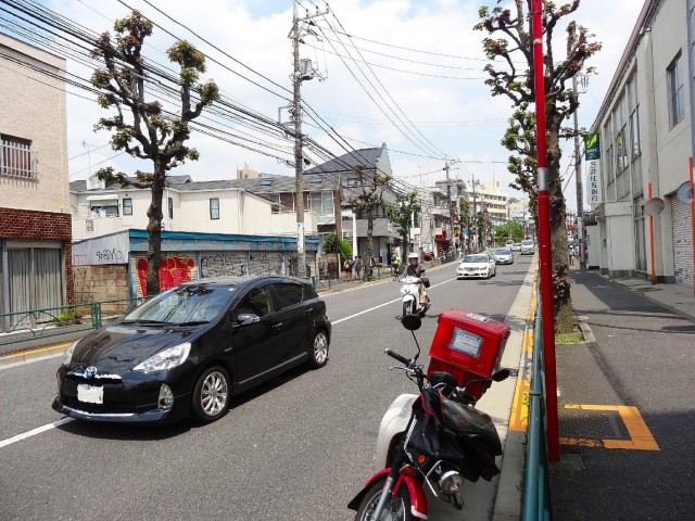 馬事公苑前住宅　世田谷通り