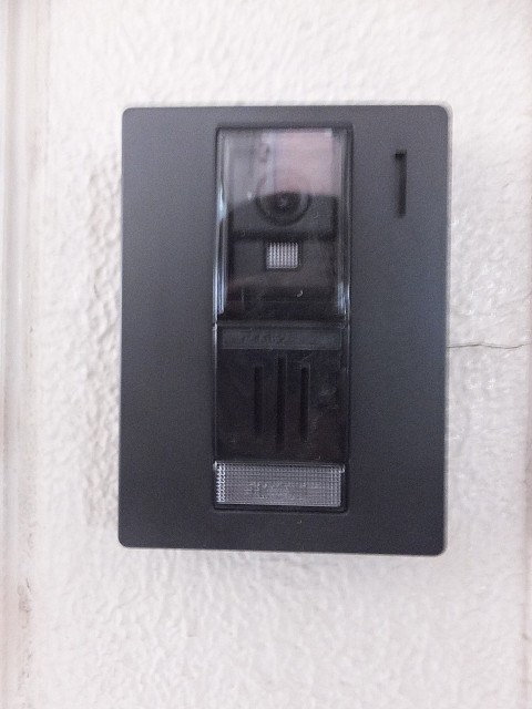 メゾン・ド・エビス　TVモニター付きインターホン