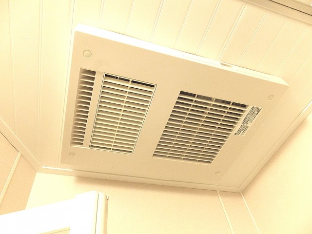 メゾン・ド・エビス　浴室乾燥機