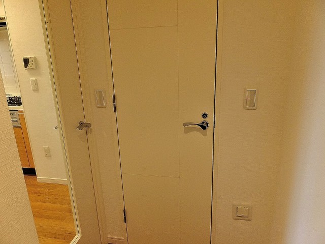 小石川ザ・レジデンス　トイレドア