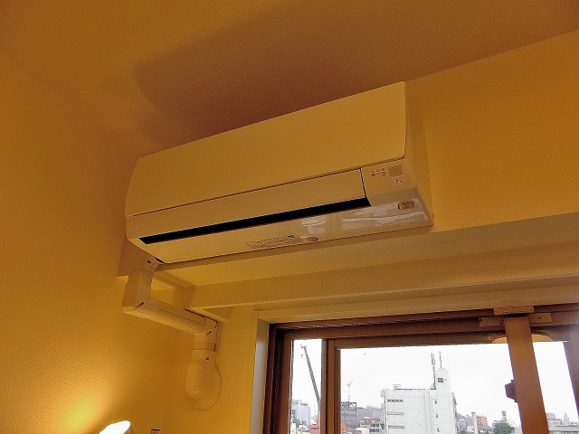 小石川ザ・レジデンス　リビングエアコン