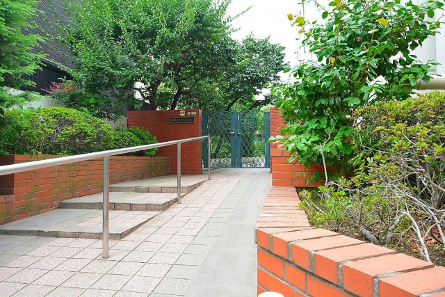 経堂スカイマンション　エントランス