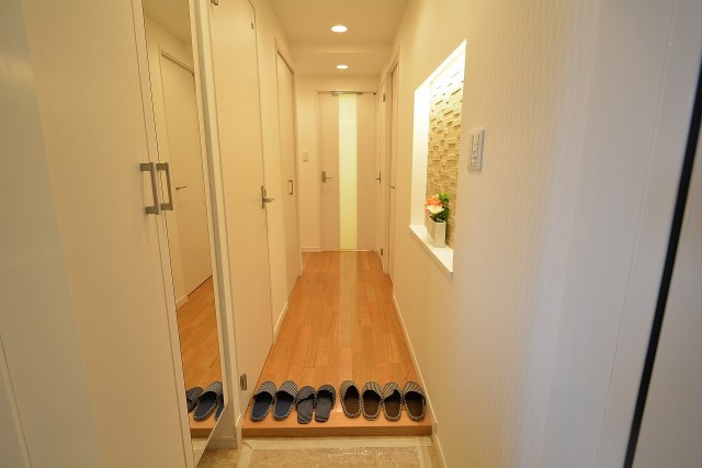 クレッセント中目黒　玄関中