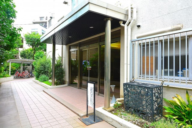 経堂スカイマンション　エントランス