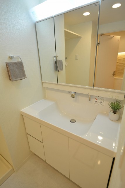 クレッセント中目黒　洗面台