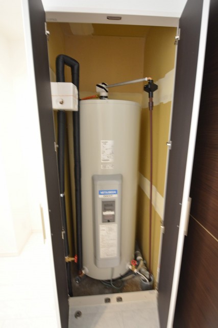 サンヴェール世田谷経堂　給湯器