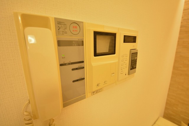 クレッセント中目黒　インターホン