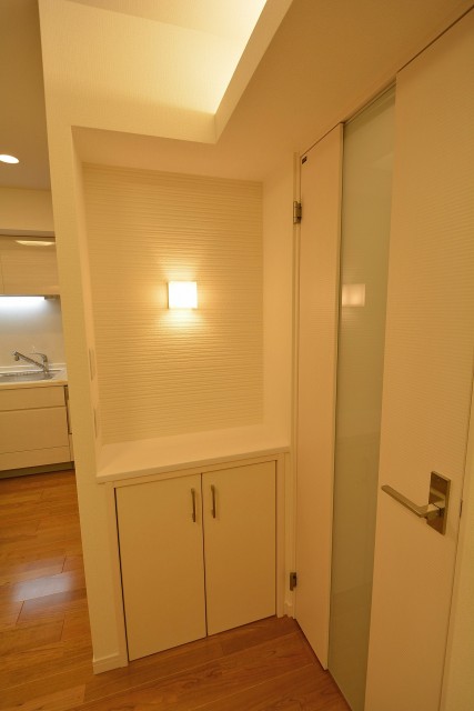 クレッセント中目黒　電話カウンター