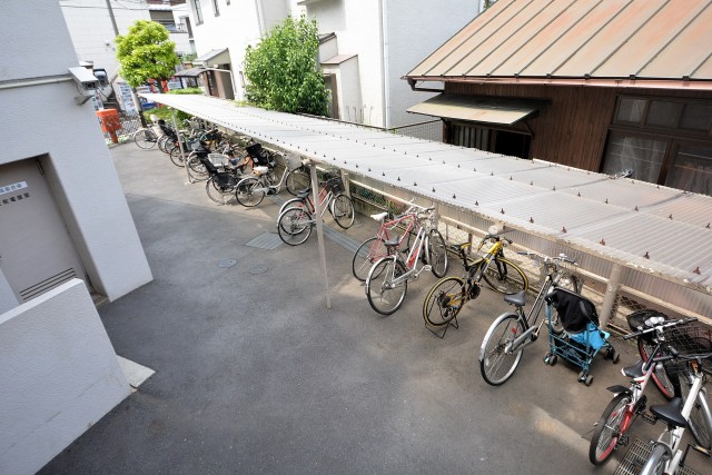 藤和参宮橋コープ　2Fから駐輪場