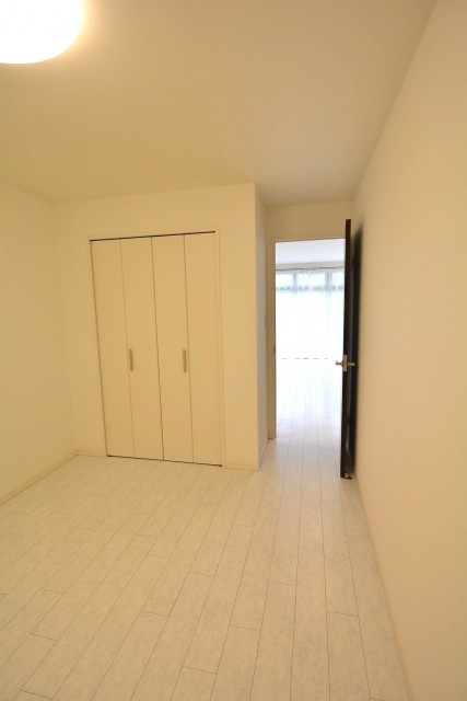 サンヴェール世田谷経堂　洋室約6帖