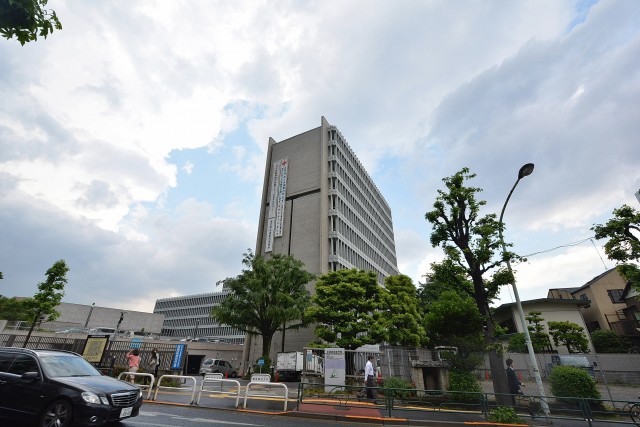 クレッセント中目黒　区役所