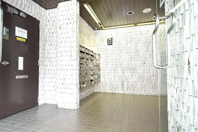 エントランスホール