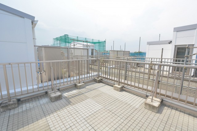 セボン世田谷桜　屋上外