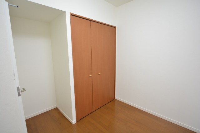 ルピナス麻布シティフォルム　洋室　4.3帖