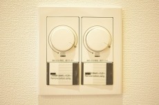 バロール代々木　LDK照明の調光