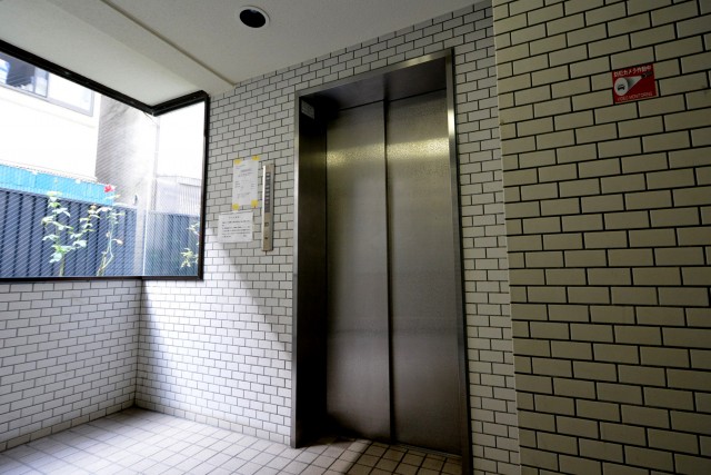 グローリア初穂新宿Ⅲ　エレベーター