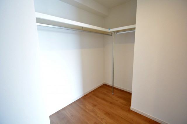 グローリア初穂新宿Ⅲ　洋室約9.5帖ウォークインクローゼット