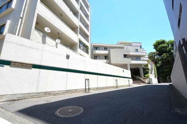 パレス池田山　アプローチ