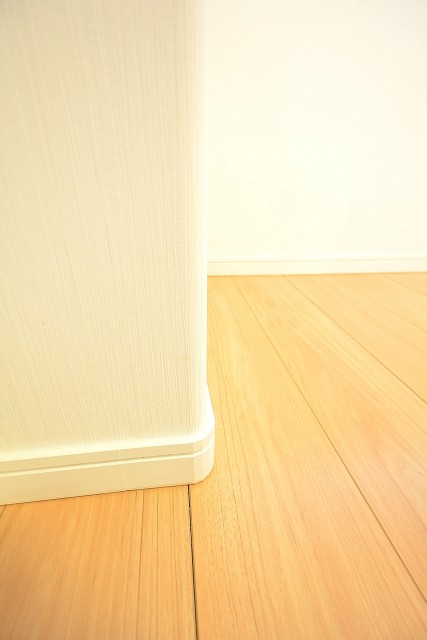 柿の木坂パレス　出隅の角処理