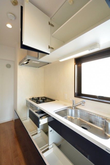 グローリア初穂新宿Ⅲ　キッチン