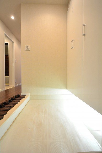 パレス池田山　玄関