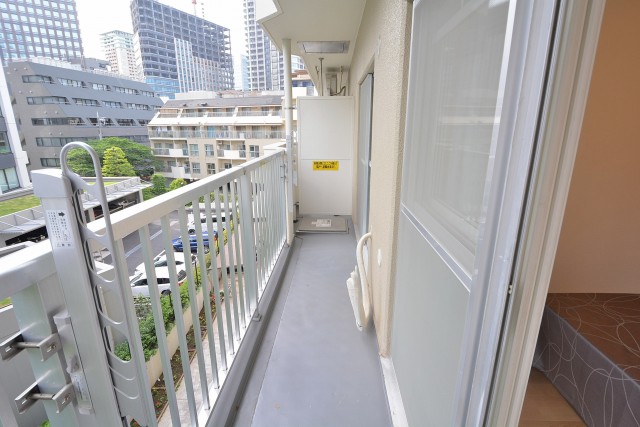 クレール御殿山　バルコニー