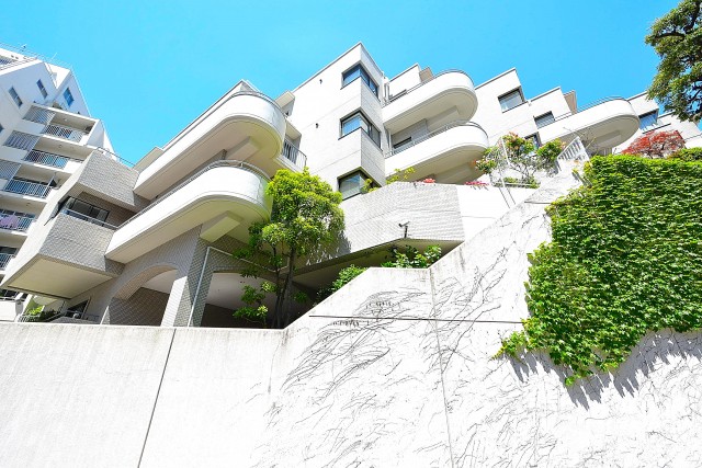 パレス池田山　外観