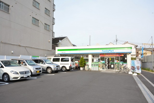 戸越パレス　ファミマ