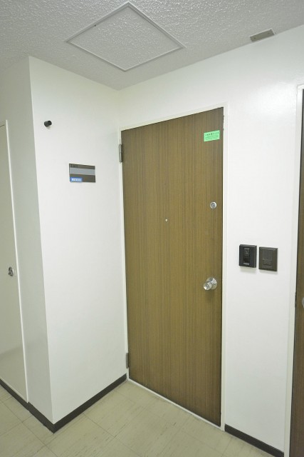 戸越パレス　玄関外