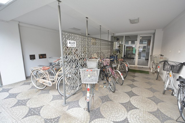 戸越パレス　駐輪場2