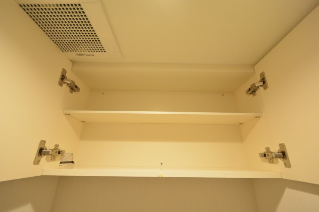 中銀小石川マンシオン　トイレ収納