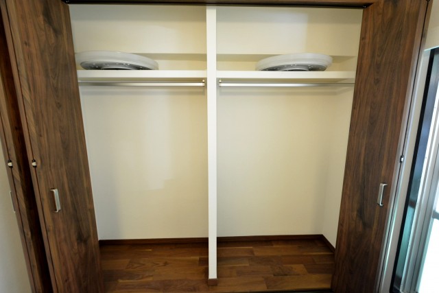 中銀小石川マンシオン　洋室約7帖収納